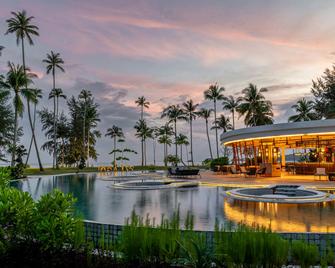 Four Points by Sheraton Bintan, Lagoi Bay - Teluk Sebong - חוף