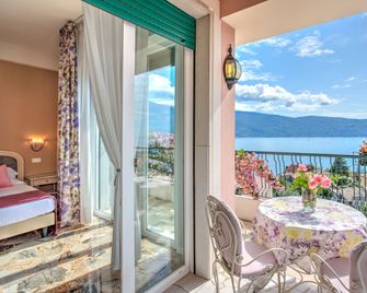 Hotel Villa Europa - Gargnano - Balcony