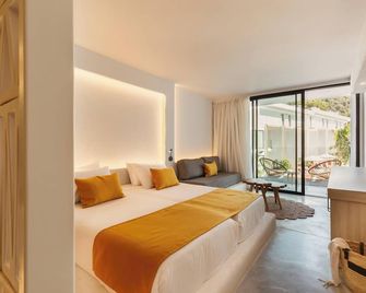 Nativo Hotel Ibiza - סנטה אוולאריה דס ריו - חדר שינה