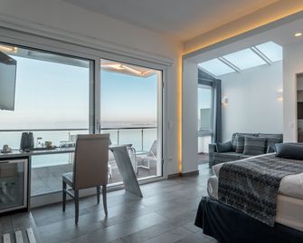 Golden Star City Resort - Thessaloniki - Soveværelse