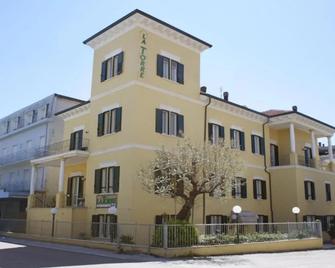 Hotel La Torre - Rimini - Building