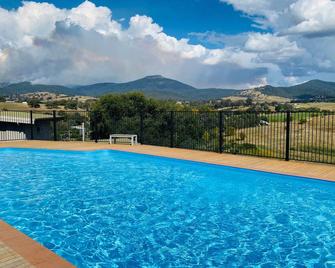 Cedar Apartments - Merrijig - Merrijig - Pool