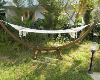 Yonca Hotel - Kumluca - Innenhof