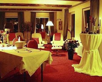 Garni-Hotel Alt Wernigeroeder Hof - Wernigerode - Ravintola