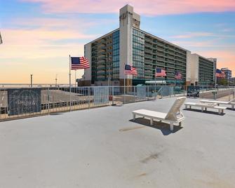 The Beach House - Wildwood - Parveke