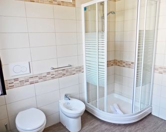 B&b Civico 115 - Gaggi - Bathroom