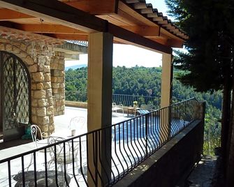 Au Pied Des Baous - Vence - Balkon