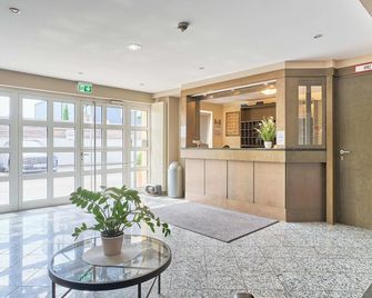 eXo Individual Hotel Waghäuseler Hof - Waghäusel - Front desk