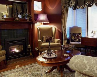 The Beacon Inn at Sidney - Sidney - Wohnzimmer