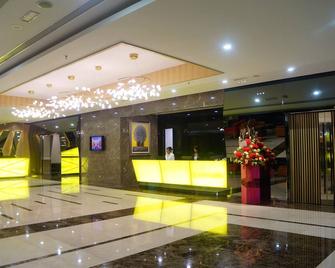 Greens Hotel & Suites - Bintulu - Lobby