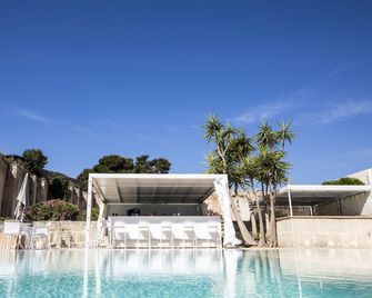 Cave Bianche Hotel - Trapani - Piscina