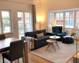 Spacious vacation apartment for 2 people - Juist - Wohnzimmer