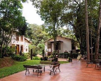 Villa Rica Pousada - Brumadinho - Patio