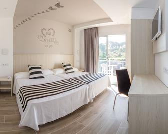 Hotel Sorra Daurada Splash - Малґрат-да-Мар - Спальня