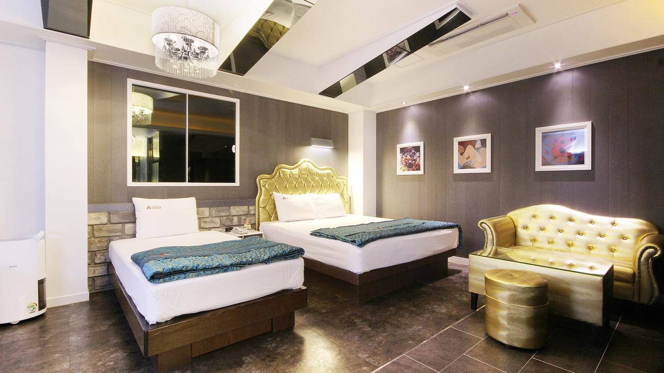 Asia Hotel