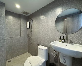 Luka House - Lam Luk Ka - Bathroom