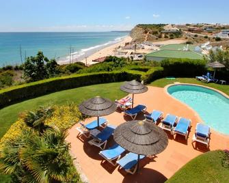 Clube Porto Mos - Sunplace Hotels & Beach Resort - Lagos - Piscina