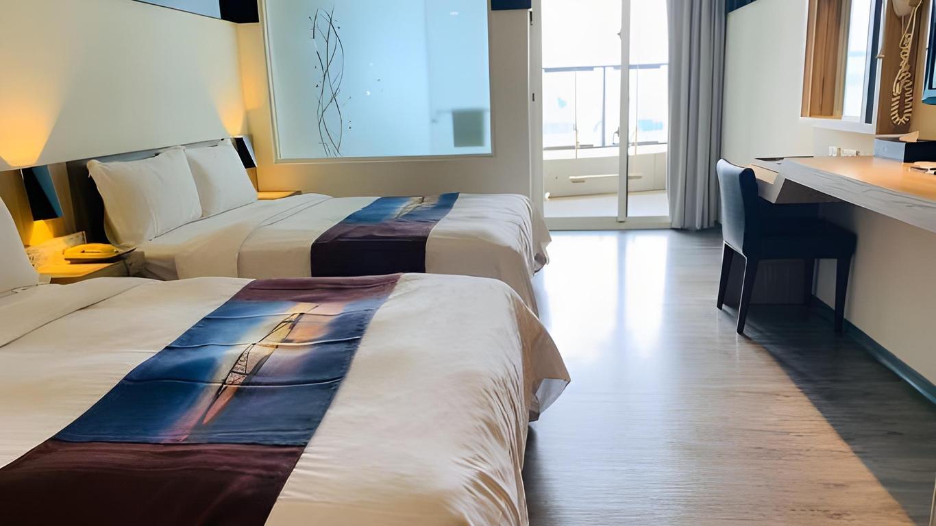 Ocean Hotel