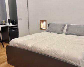 Rende/Dimore Diffuse R H - Rende - Bedroom