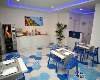 Costa Blu - Agerola - Yemek odası
