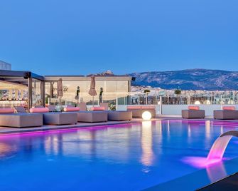 The Stanley - Athens - Pool