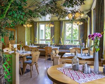 Restaurant & Landhotel Zum Niestetal - Lohfelden - Ресторан