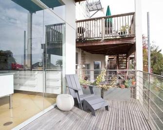 Modern Architectural Gem - 4 Bdrm - San Francisco - Balcony