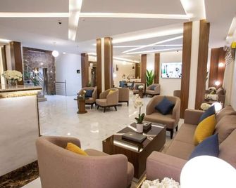 Aman Hotel Ahd Rafidah - Khamis Mushait - Salónek