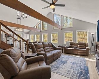 Baca Cabin Near Compton, Ponca, Buffalo River, Trails - Compton - Living room