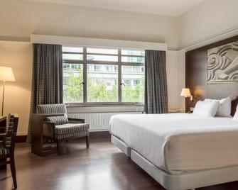 NH Atlanta Rotterdam - Rotterdam - Bedroom