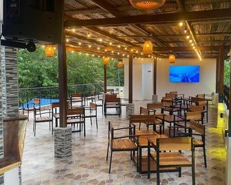 Akuaippa Hostal Restaurant - סנטה מרטה - מסעדה