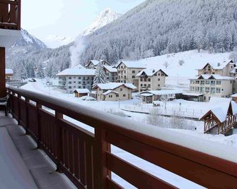 Chez Charles | Piscine & Skis aux Pieds | Vallorcine Viachamonix - Vallorcine - Balcón