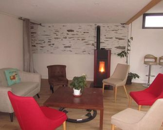 La Petite Charnasserie - Angers - Living room