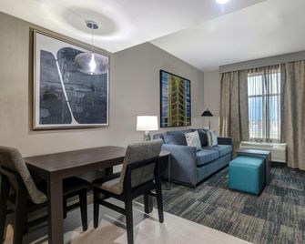 Homewood Suites by Hilton Oklahoma City Quail Springs - Oklahoma City - Huiskamer