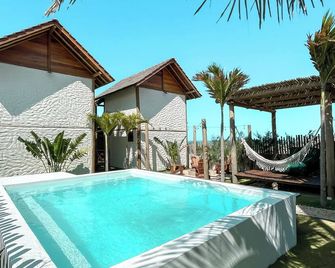 Vila Jung Bangalôs de Charme - Beberibe - Pool