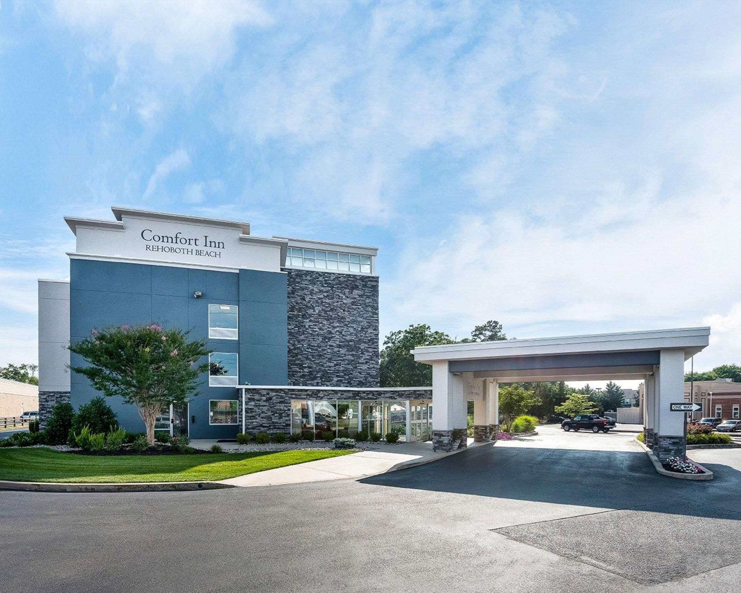 Comfort Inn Rehoboth Beach 78 1 3 7 Rehoboth Beach Hotel