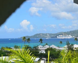 Blue Horizons Garden Resort - St. George's - Outdoors view