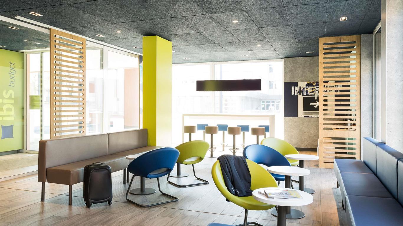 ايبيس بدجت زيوريخ ايربورت