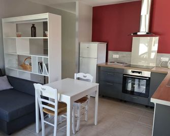 'Le Brin De Lavande ' Small Two-Piece In Provencal Drome - Mollans-sur-Ouvèze - Kitchen