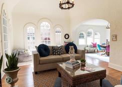 This Spanish style house is located in the historic Edgewater neighborhood. - Rockford - Living room