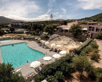 Ferienhotel Maristella - Algajola - Piscine