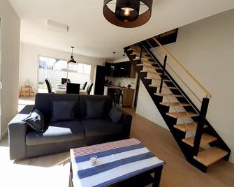 Vacances au calme non loin des plages - Damgan - Living room