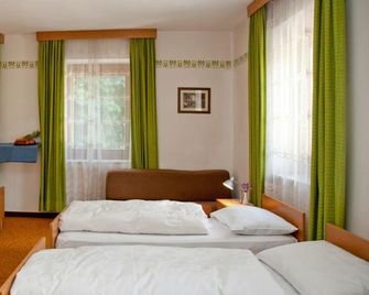Gasthof Zum Weissen Rössl - Sarentino - Slaapkamer