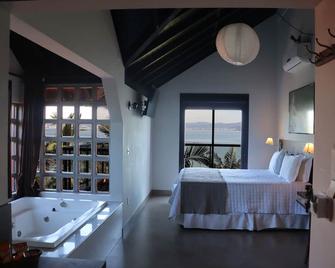 Refúgio do Cacupé - Florianopolis - Bedroom