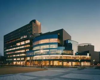 Hotel Piazza Biwako - Ōtsu - Building