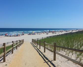 Surf City Bayside - 3 Bedrooms - Beach Haven - Beach