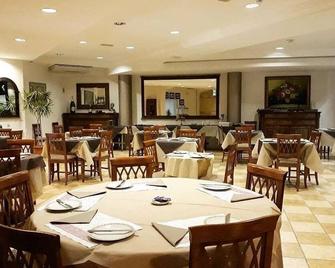 Hotel Il Veliero - Torre San Giovanni - Restaurante