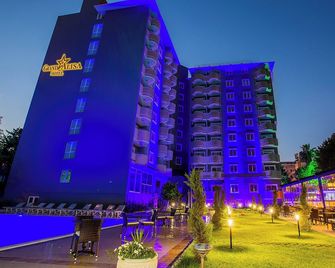 Grand Alisa Hotel - 阿拉尼亞 - 建築