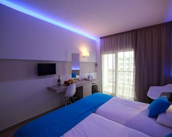 Les Palmiers Beach Hotel - Larnaka - Makuuhuone