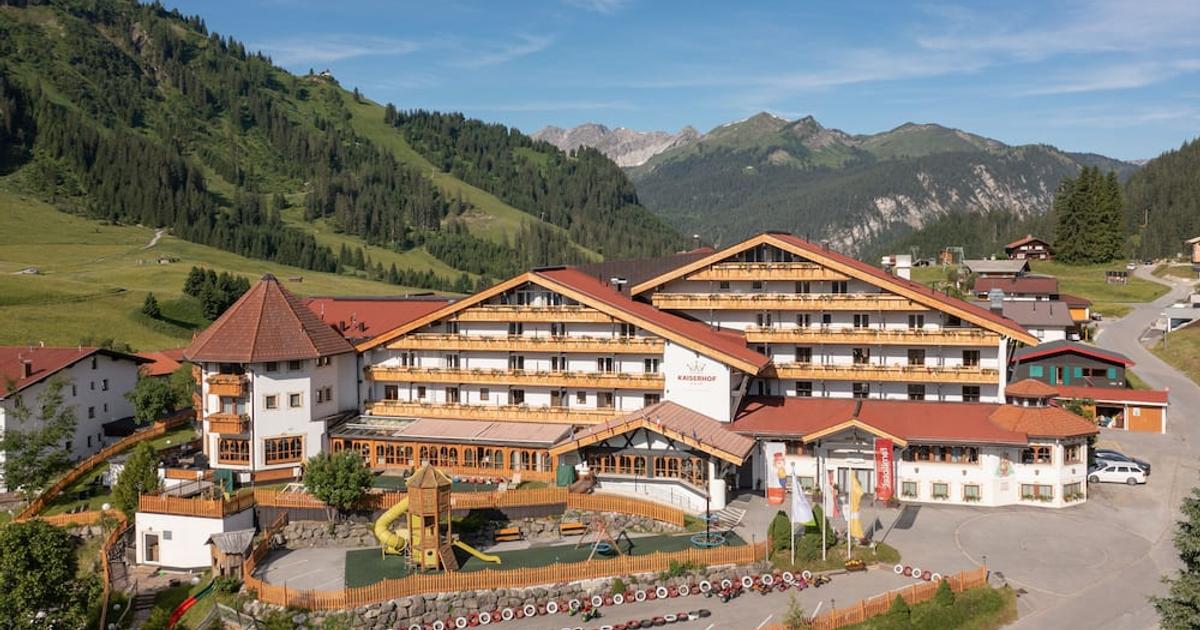 Familotel Kaiserhof - Families only from $675. Berwang Hotel Deals & Reviews - KAYAK